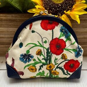 RARE Gucci Floral Kisslock Coin Pouch Wallet Purse